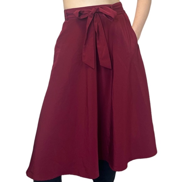 Modcloth Dresses & Skirts - Mod Cloth burgundy bow tie chiffon a-line skirt